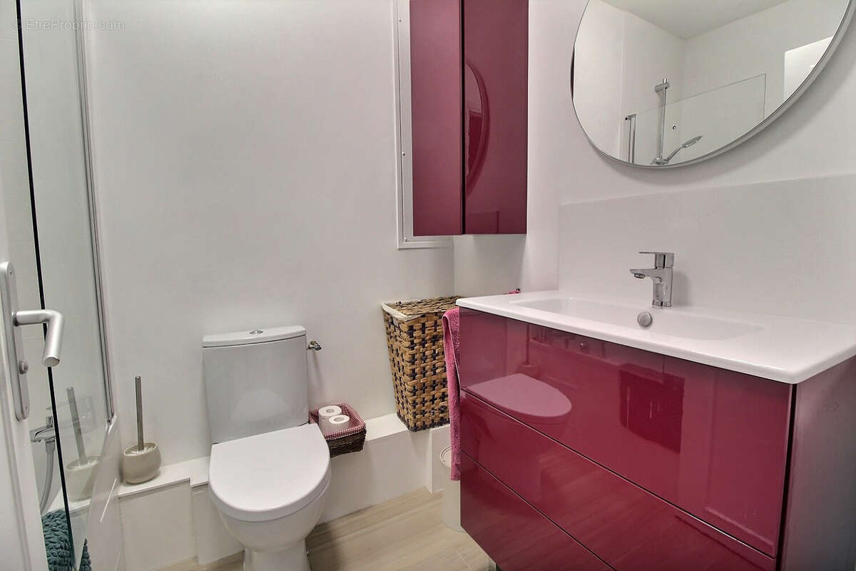 Appartement à FONTENAY-LE-FLEURY