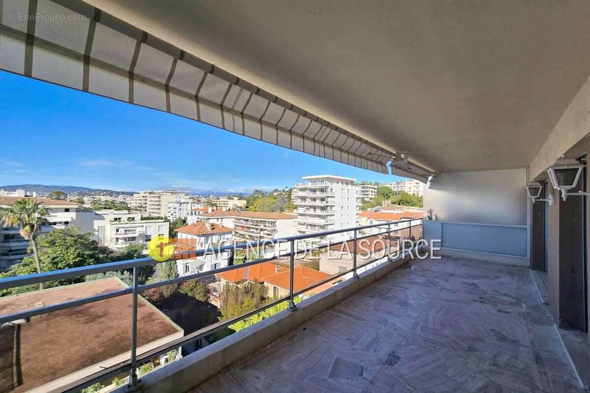 Appartement à CANNES