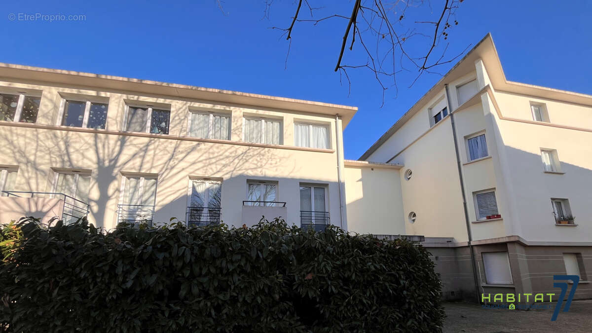 Appartement à MAGNY-LE-HONGRE