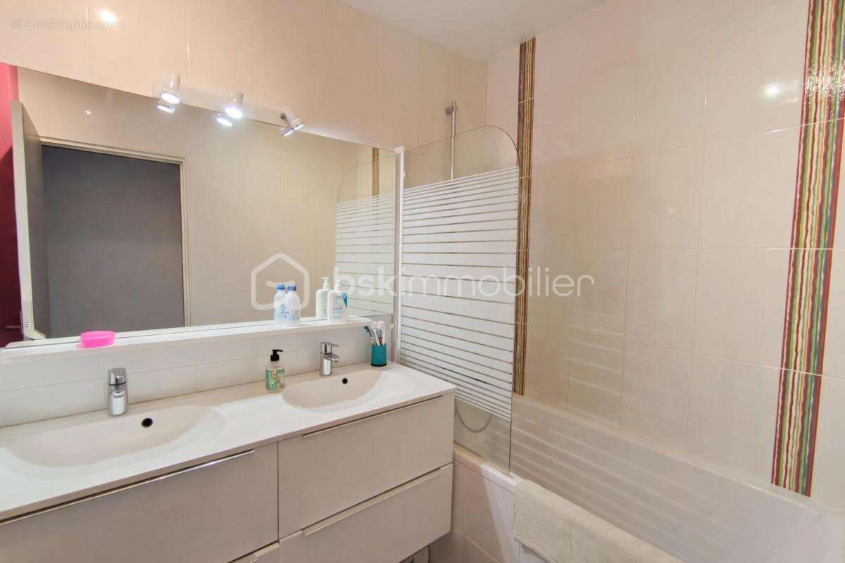 Appartement à LE CHESNAY