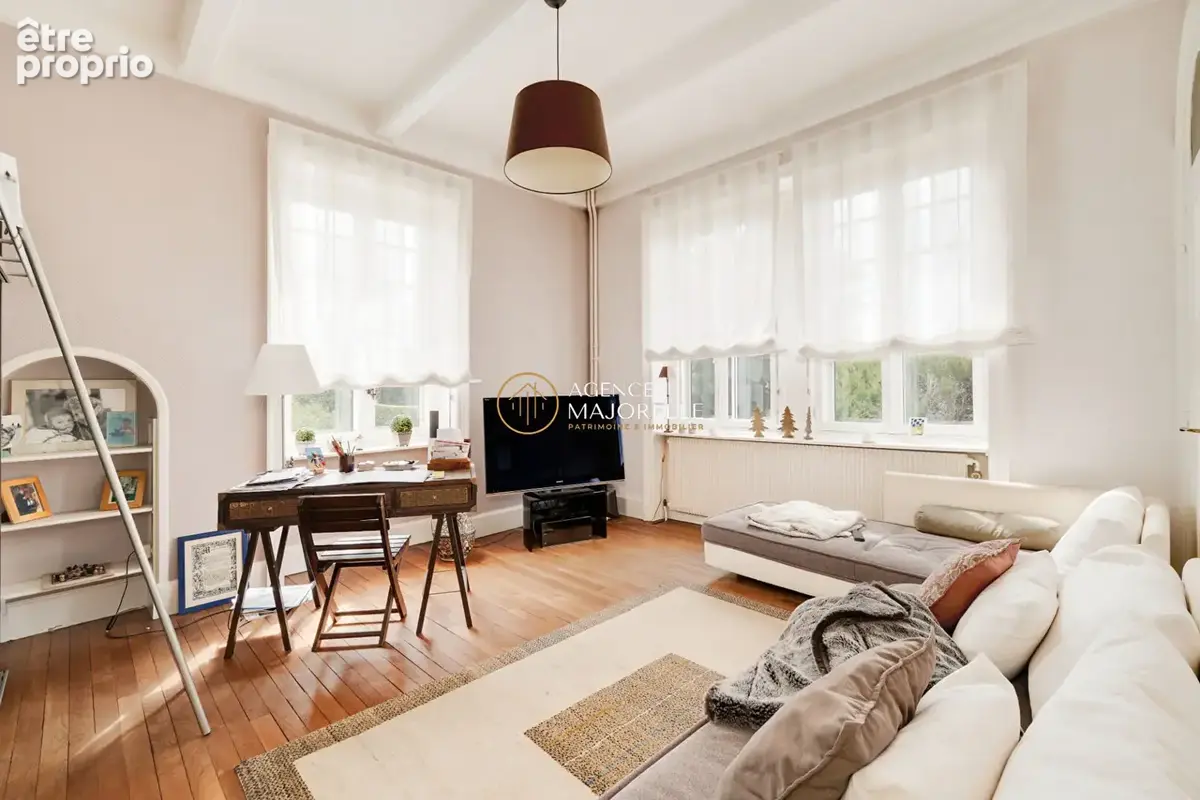 Épinal ,  Maison bourgeoise 250 m² avec  piscine et vue Moselle - photo 8