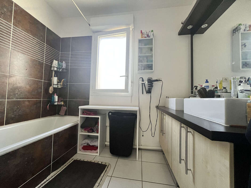 Appartement à AUCAMVILLE