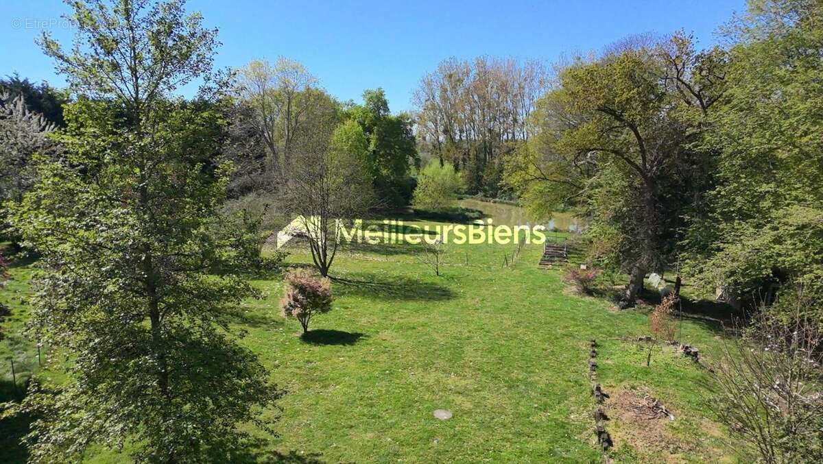 Maison à MAURE-DE-BRETAGNE