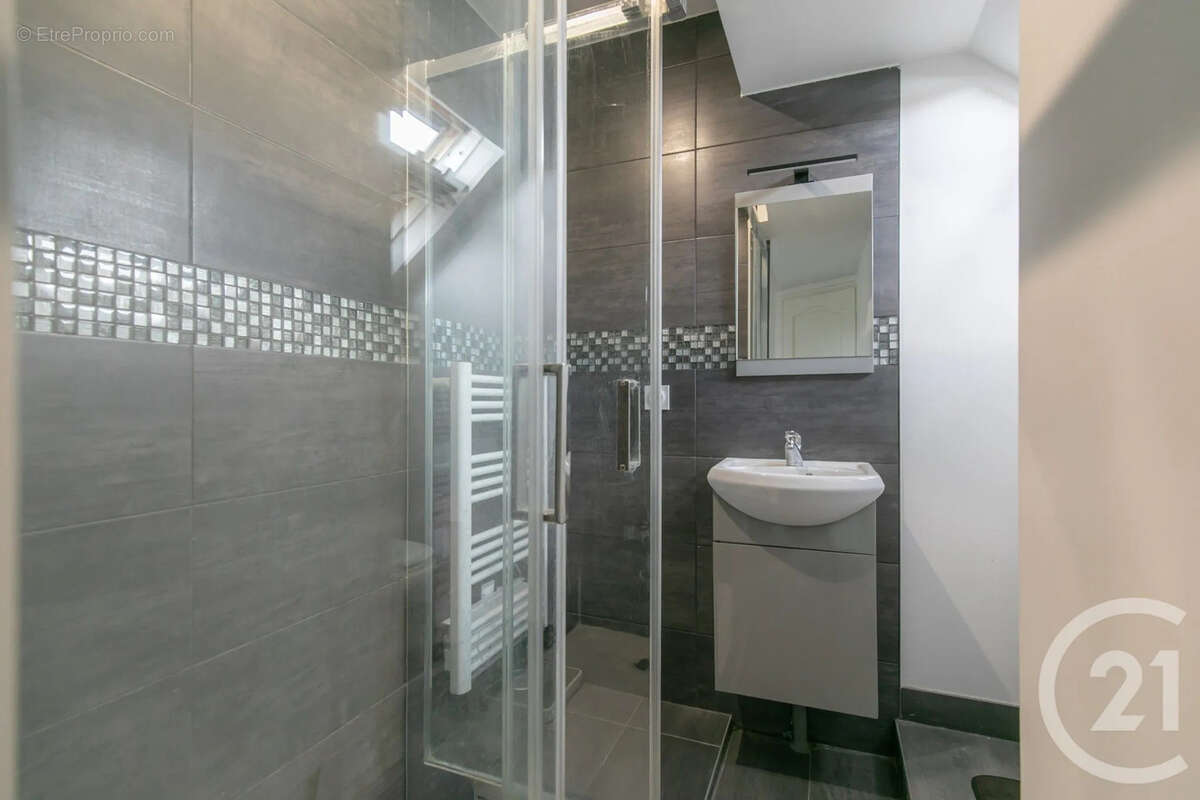 Maison à CHAMPIGNY-SUR-MARNE