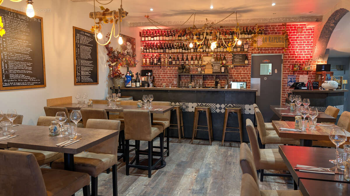 Commerce à SAINT-RAPHAEL