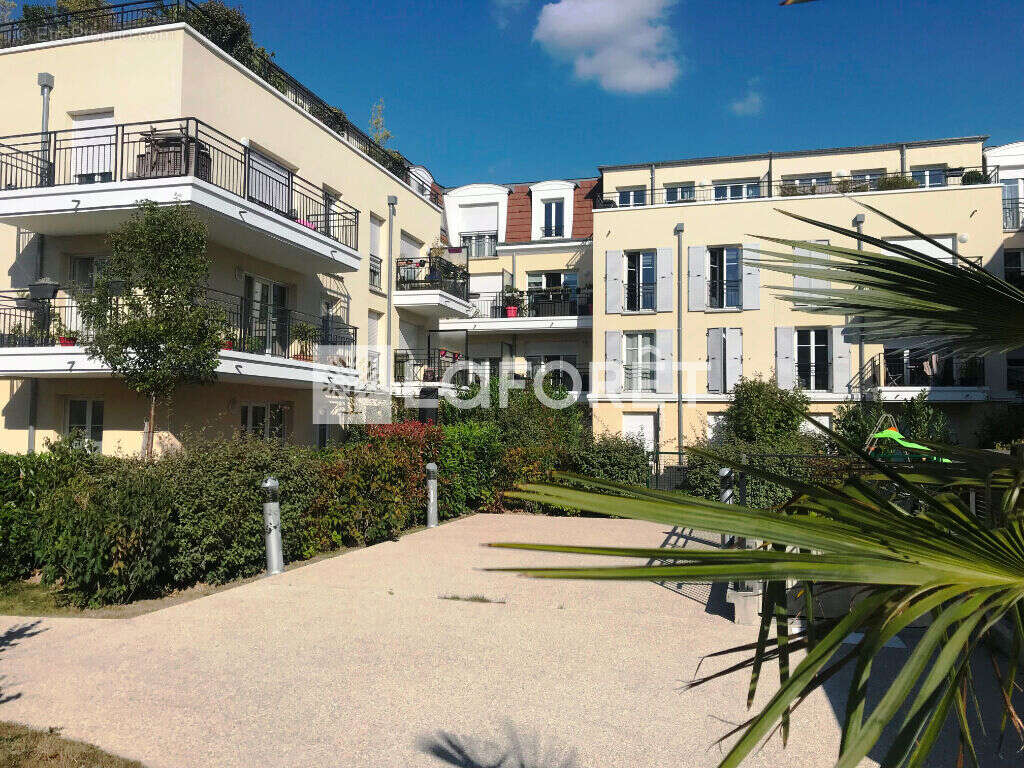 Appartement à LE PLESSIS-TREVISE