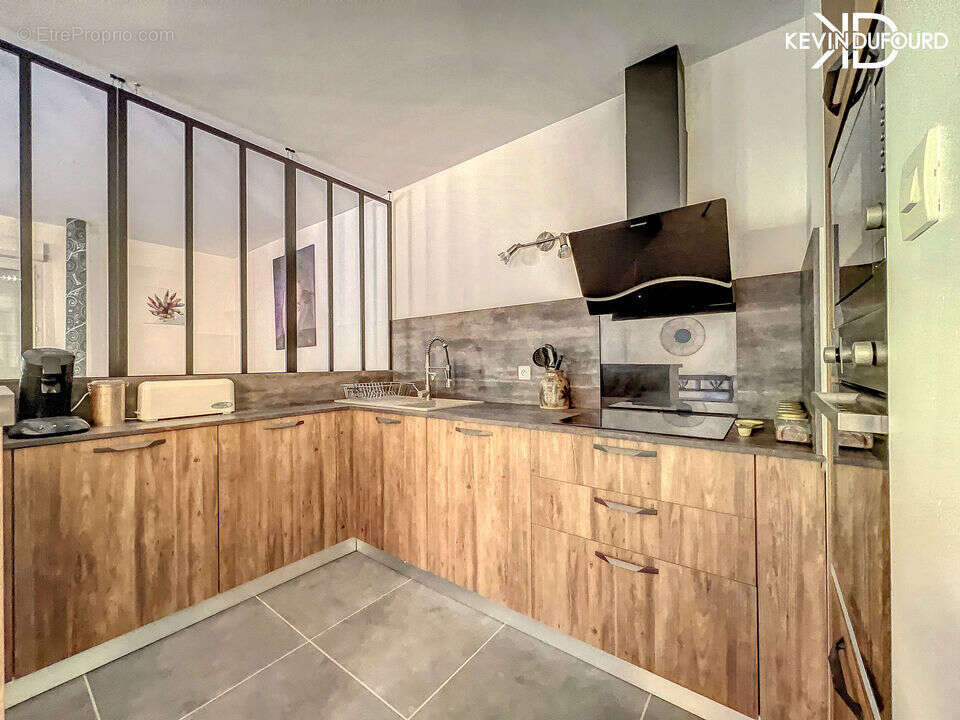 Appartement 85 m² à Pont-De-Labeaume  - photo 32