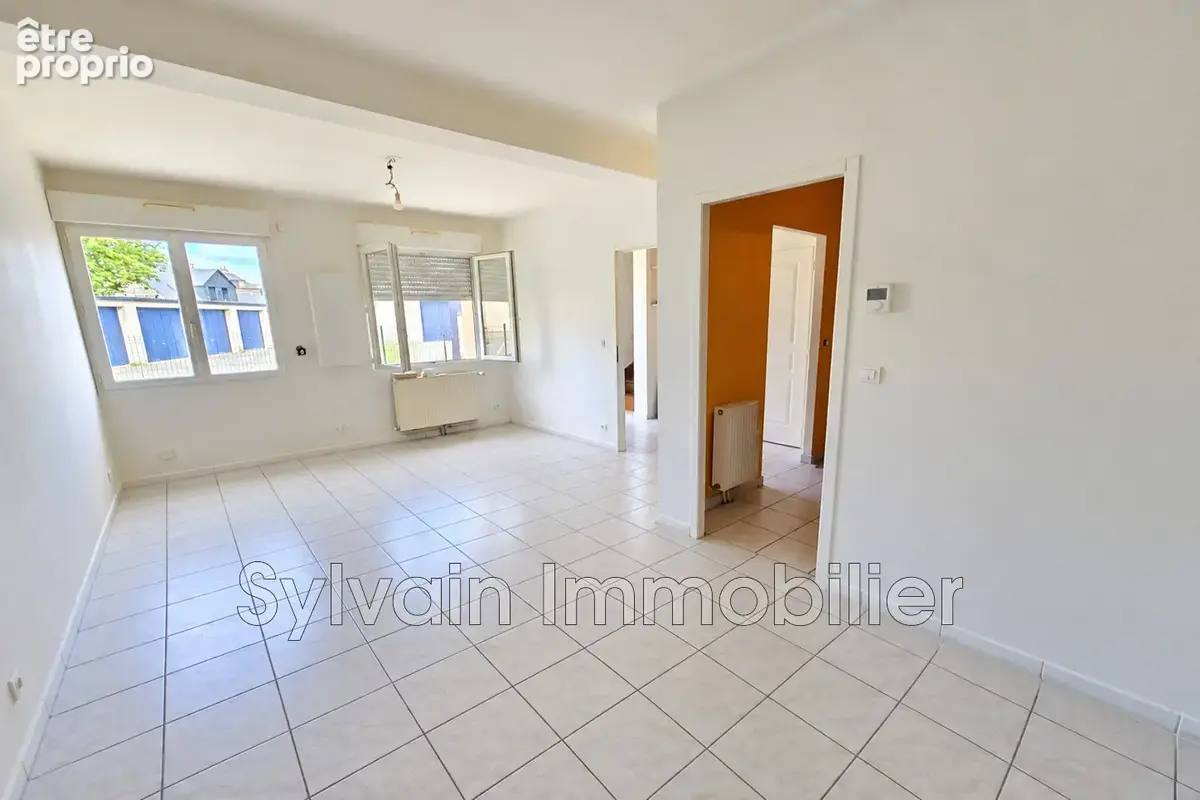 Maison 4 pièces 70 m² à vendre à Gournay-En-Bray (76220) - photo 2