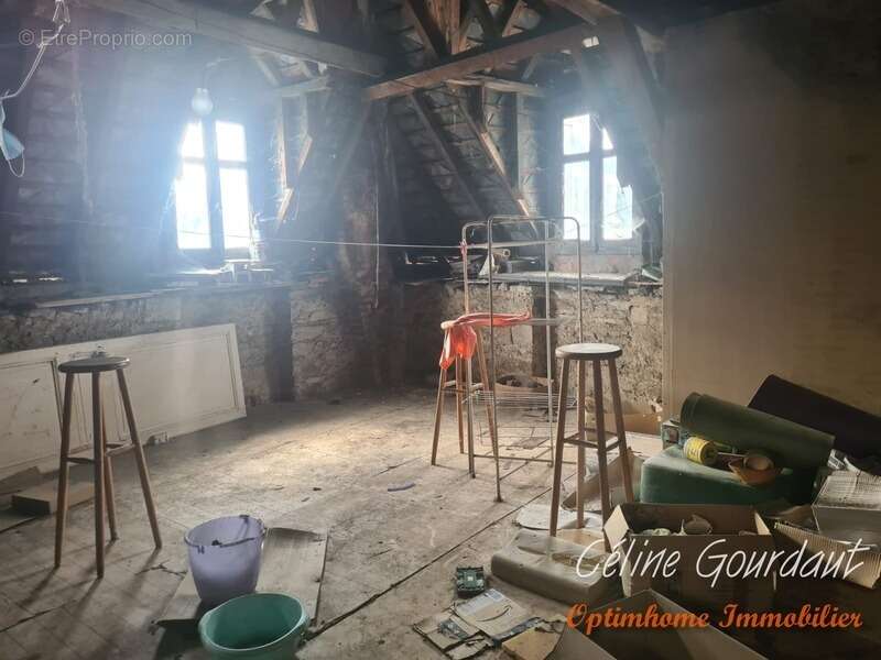 Maison 6 pces 132 m² avec jardin et grange - photo 9
