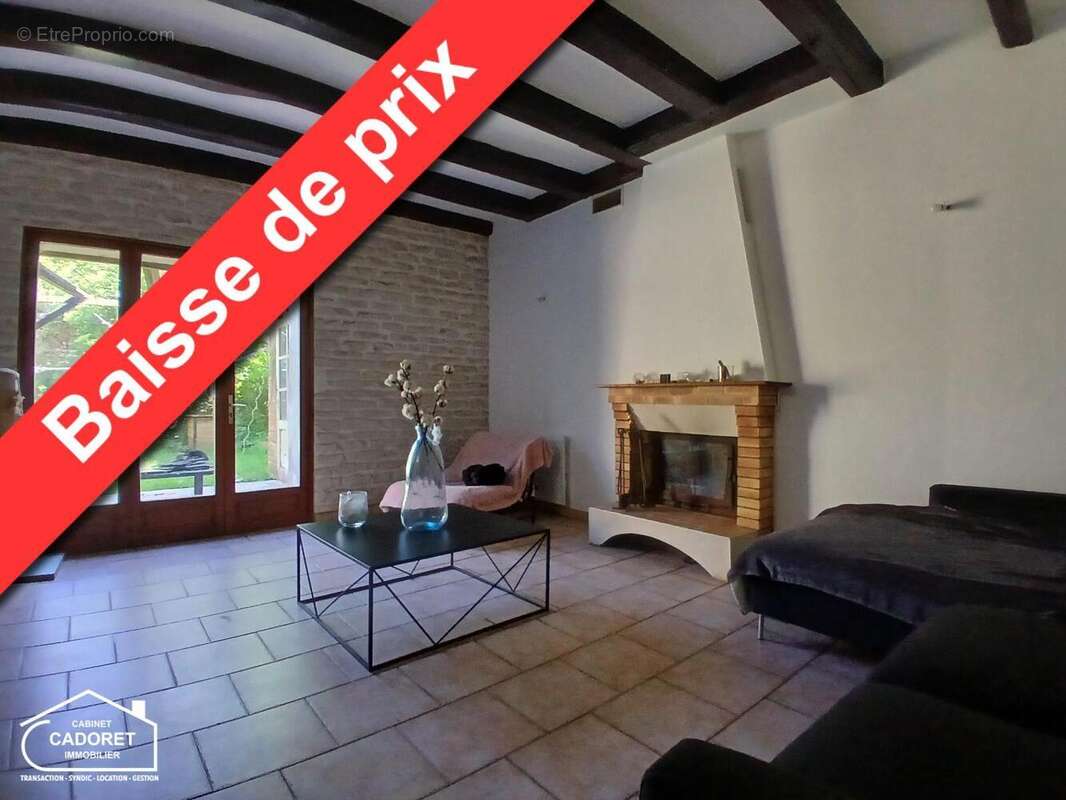   - Maison à PAIMBOEUF
