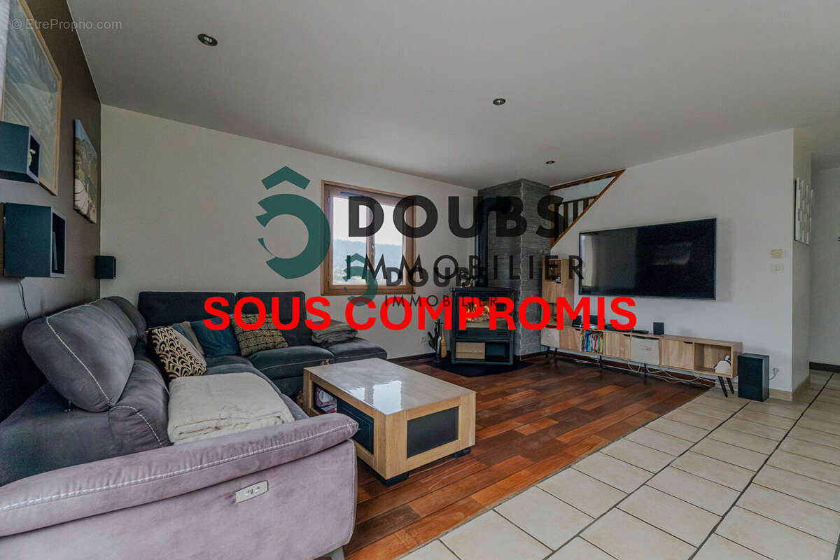 Maison à GRAND'COMBE-CHATELEU