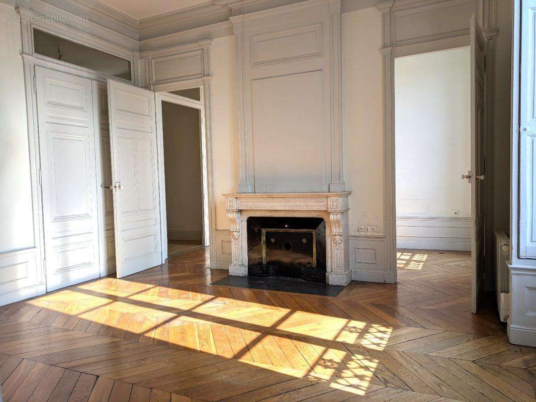 Appartement à LYON-2E