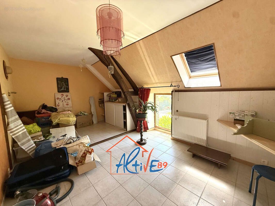 Maison à ESNON