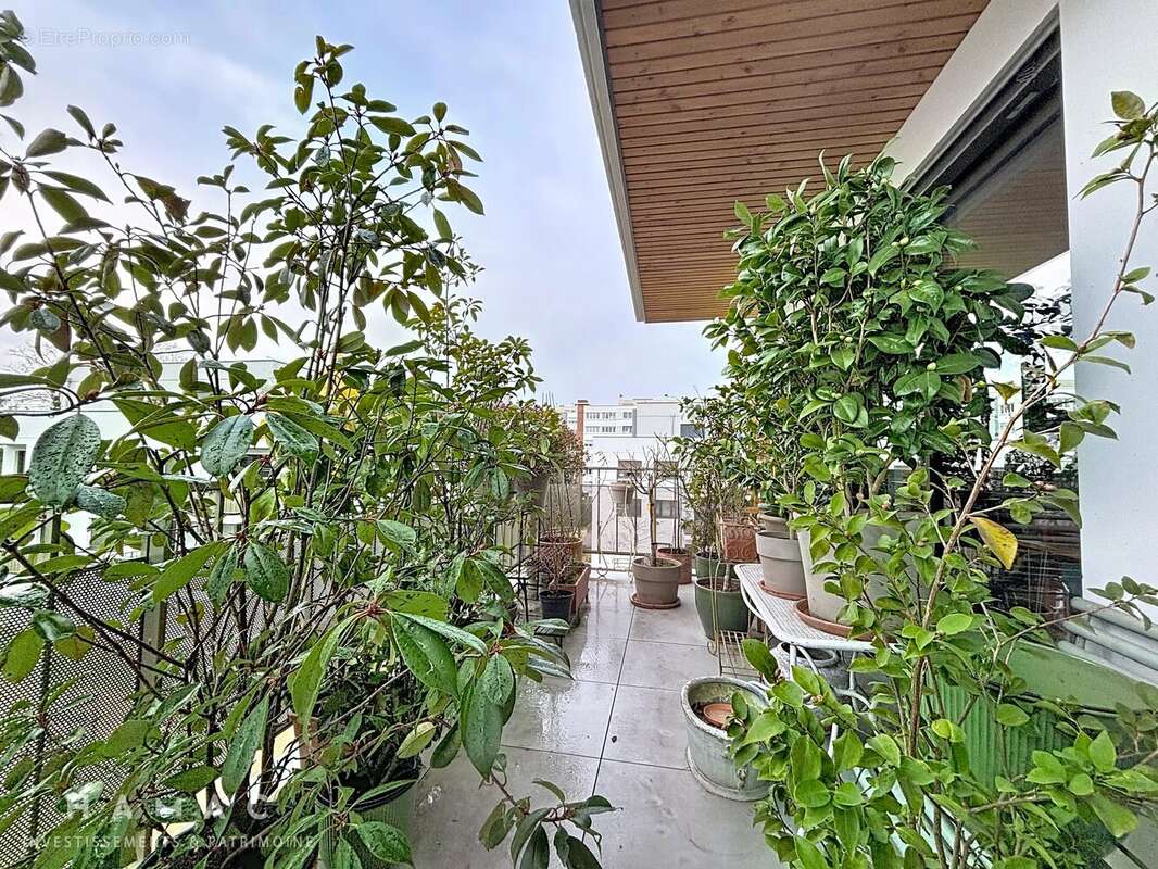 Appartement à SAINTE-FOY-LES-LYON
