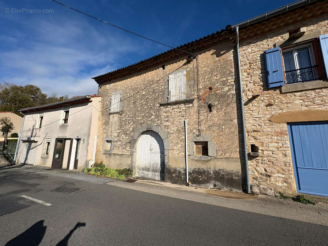 Maison à PAYRIN-AUGMONTEL