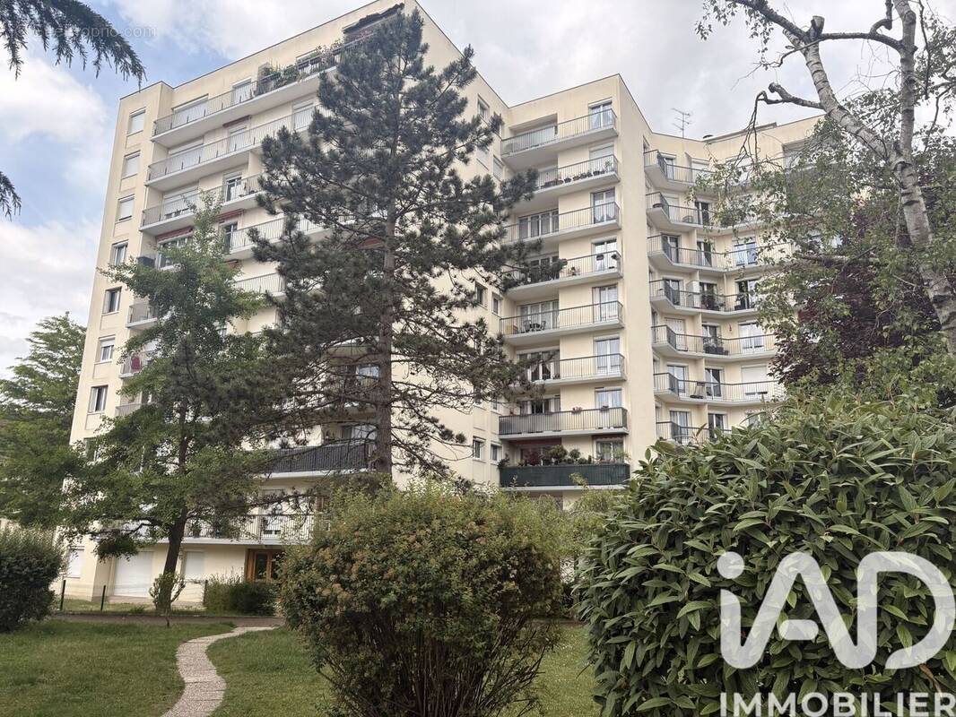 Photo 1 - Appartement à SAINT-ANDRE-LES-VERGERS