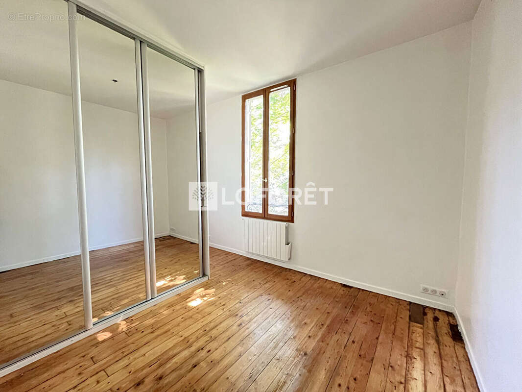 Appartement à SURESNES