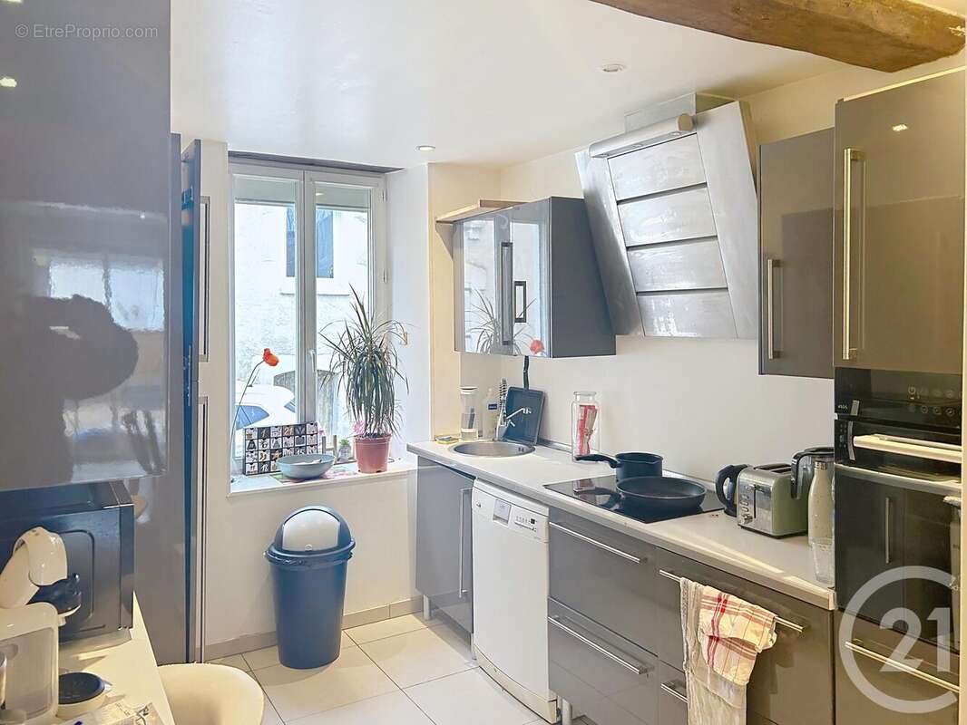 Maison 120 m² à Vallan  - photo 5
