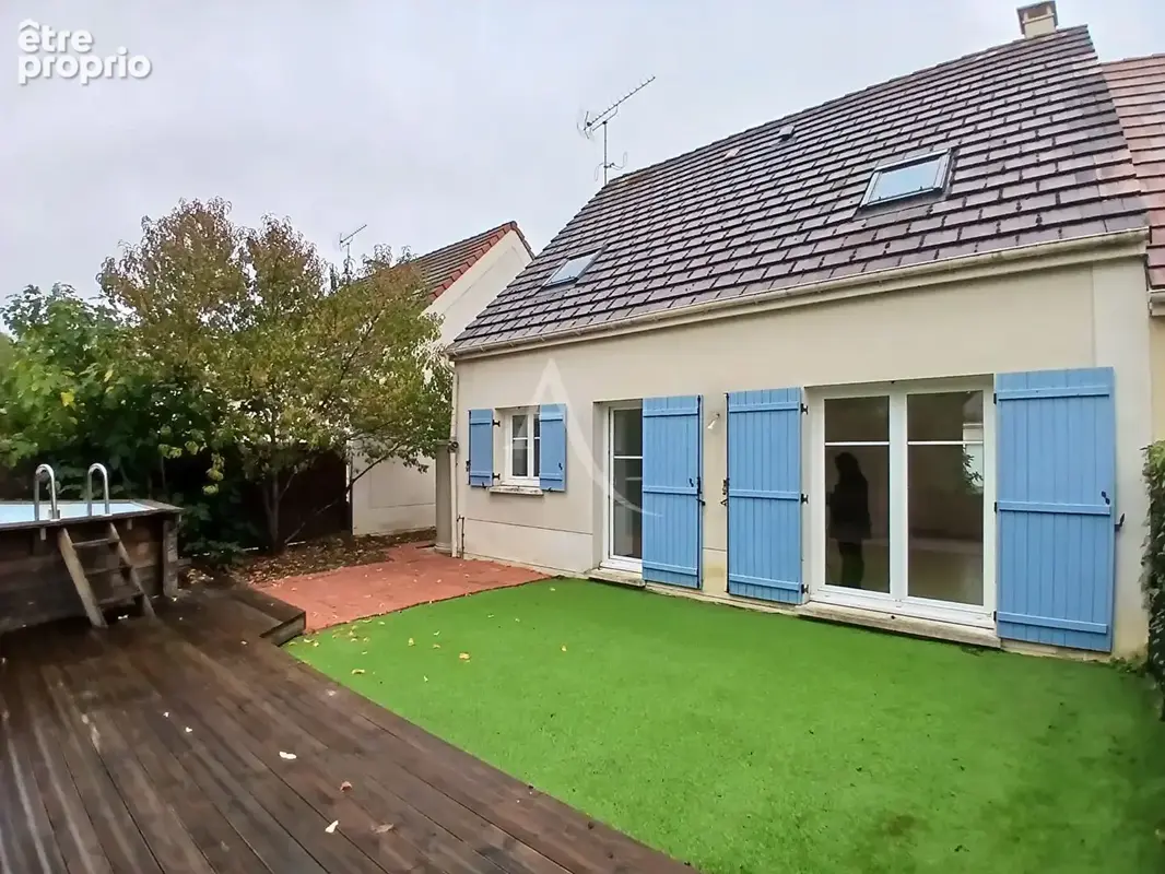 Maison Roissy En Brie 4 pièce(s) 80 m2 - photo 2