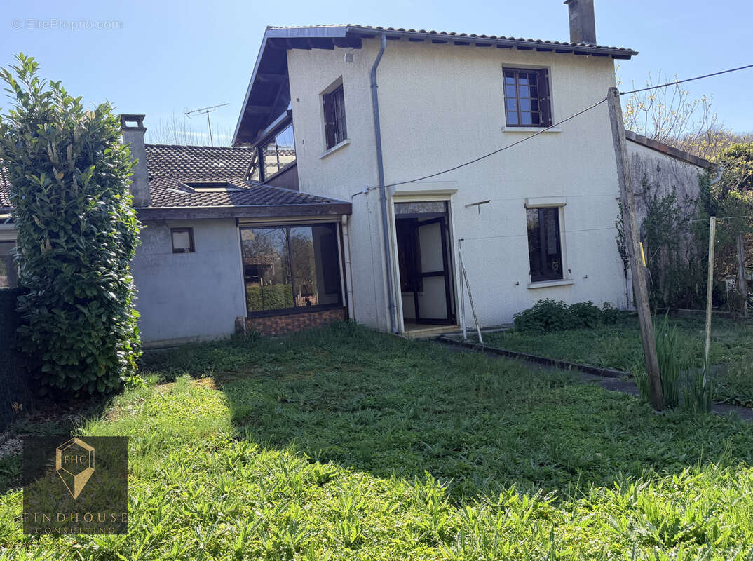 Maison à L'ISLE-EN-DODON