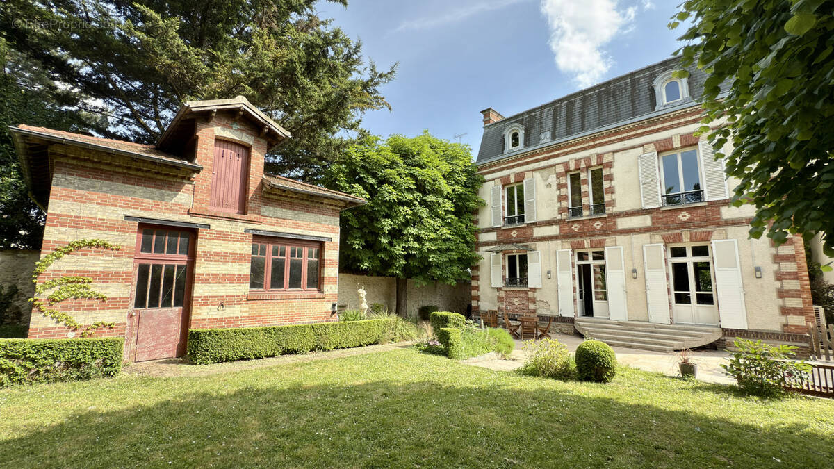 Maison à DEUIL-LA-BARRE