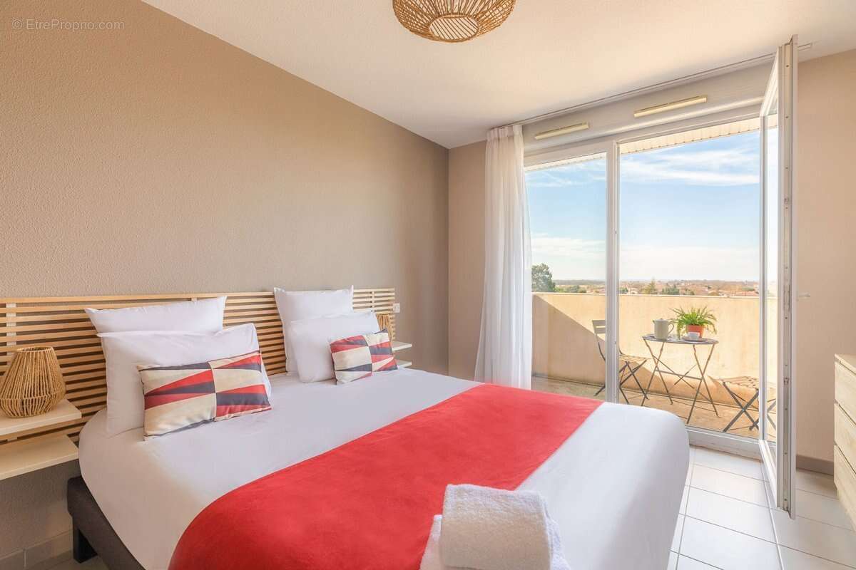 Appartement à CORNEBARRIEU