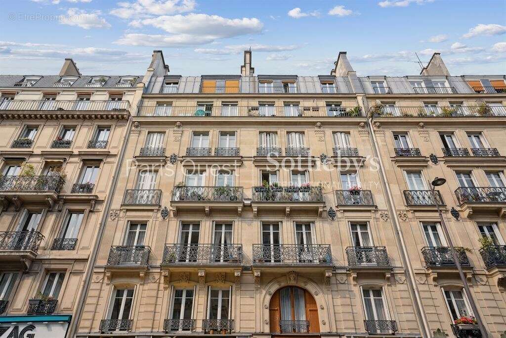 Appartement à PARIS-5E