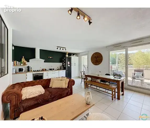 Appartement 2 pièces 64 m² à vendre à Bourgoin-Jallieu (38300) - photo 3