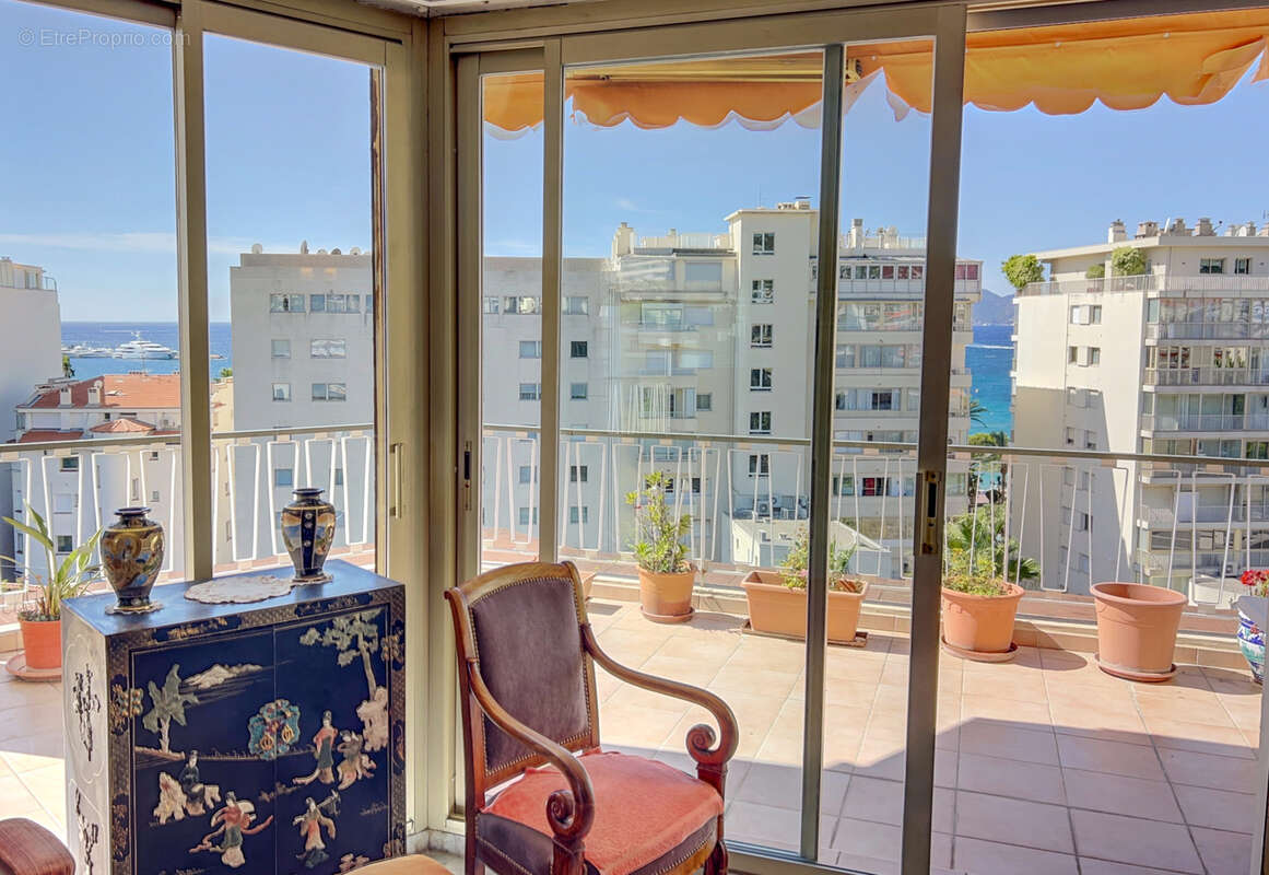 Appartement à CANNES