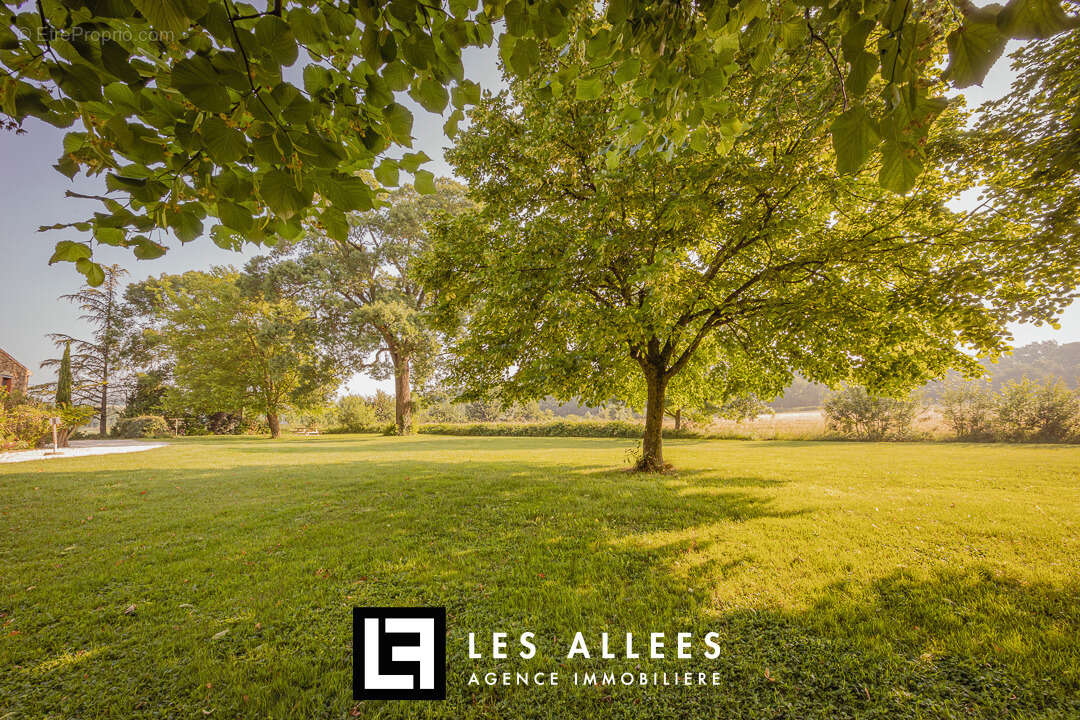 Maison à LA REPARA-AURIPLES