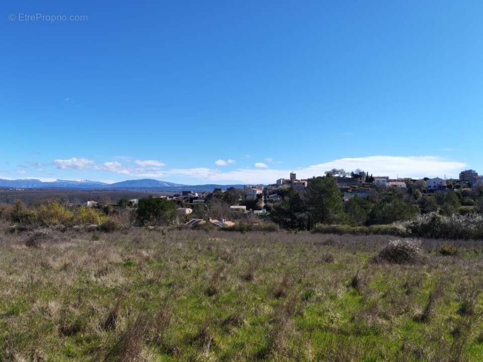 Terrain à MONTMEYAN