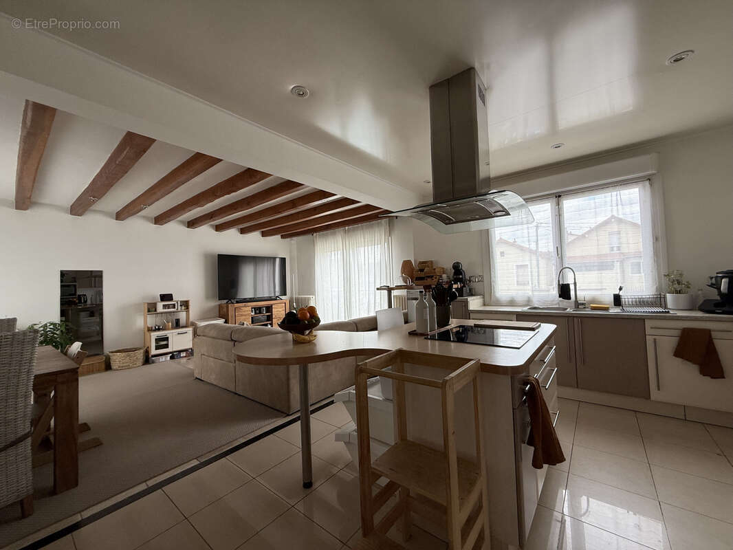 Maison à BOBIGNY