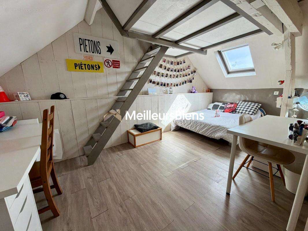 Maison à LAVAL