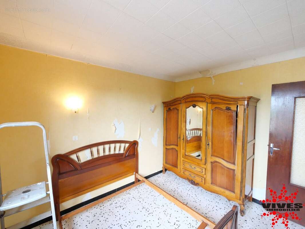 Maison à MONTADY