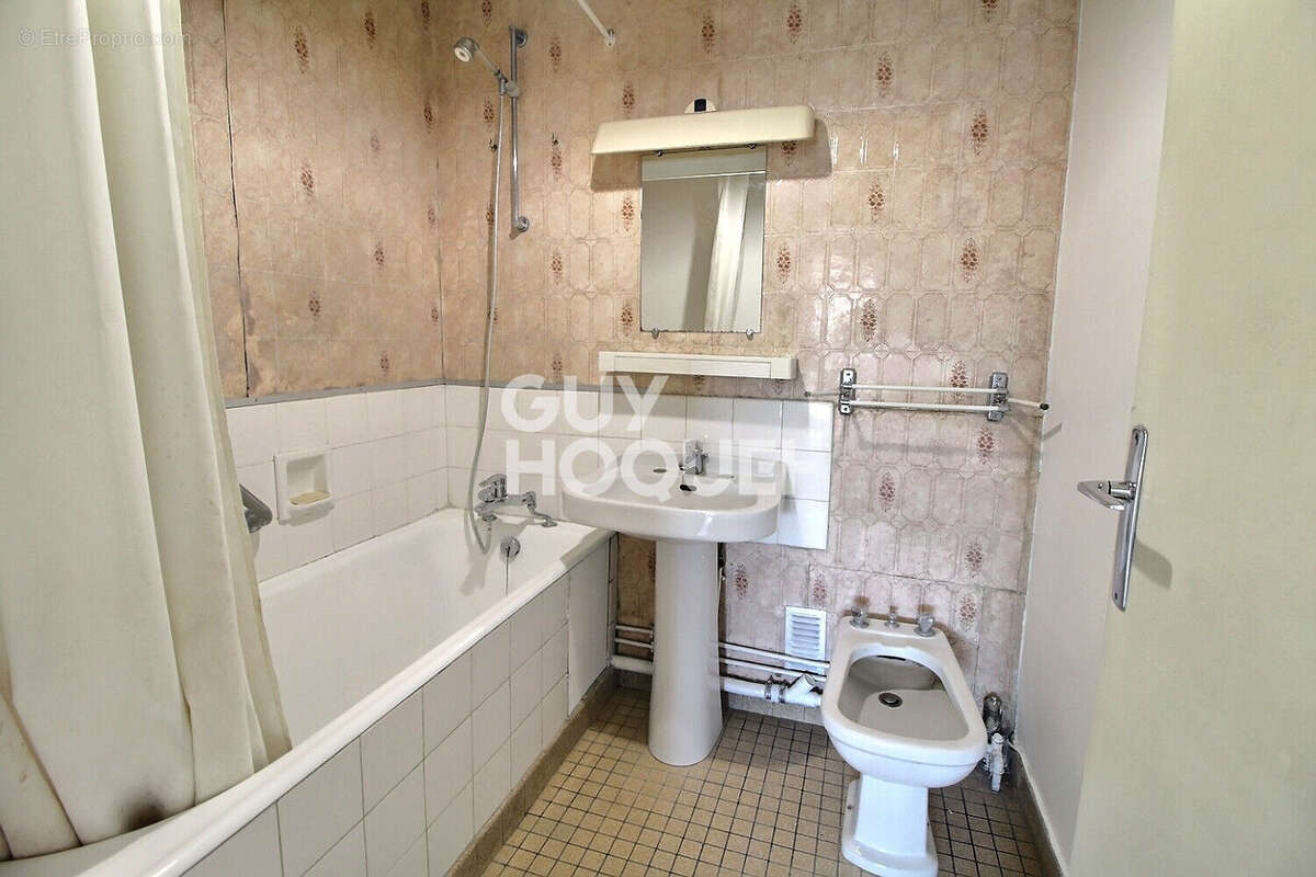 Appartement à CHAVILLE