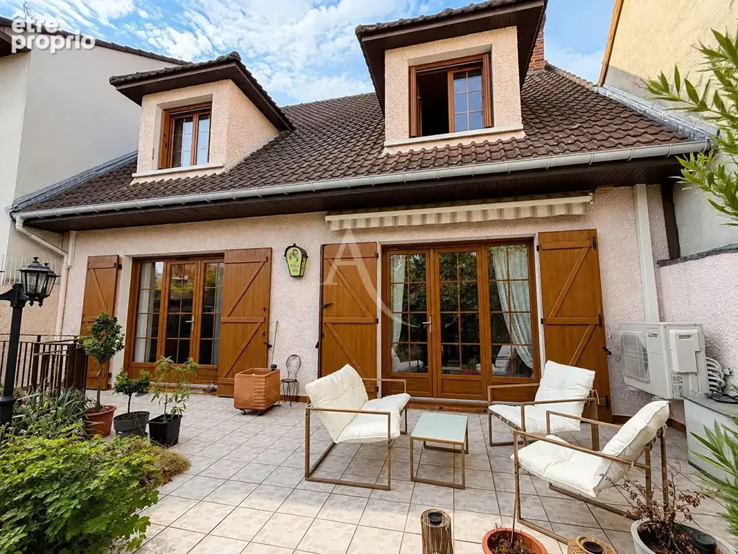Photo Maison à Rosny-Sous-Bois au prix de 550 000€