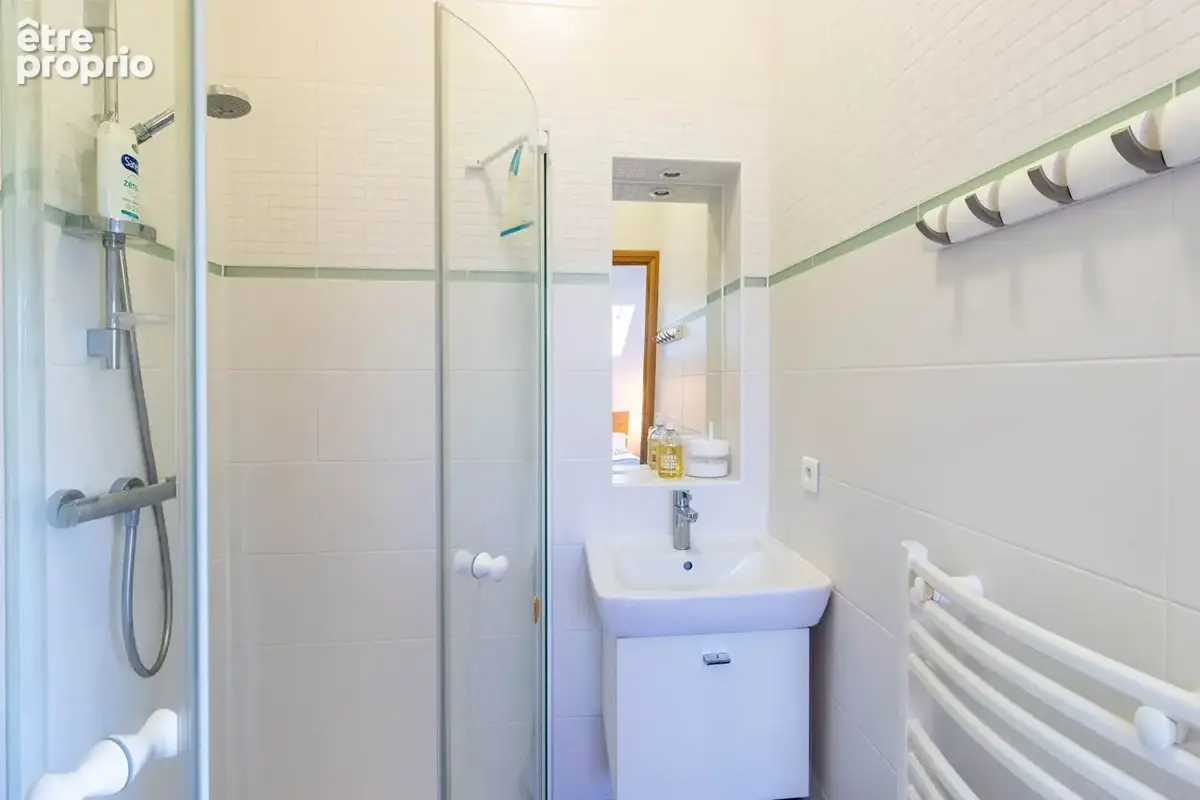 Deux maisons de caractères et piscine! - photo 20