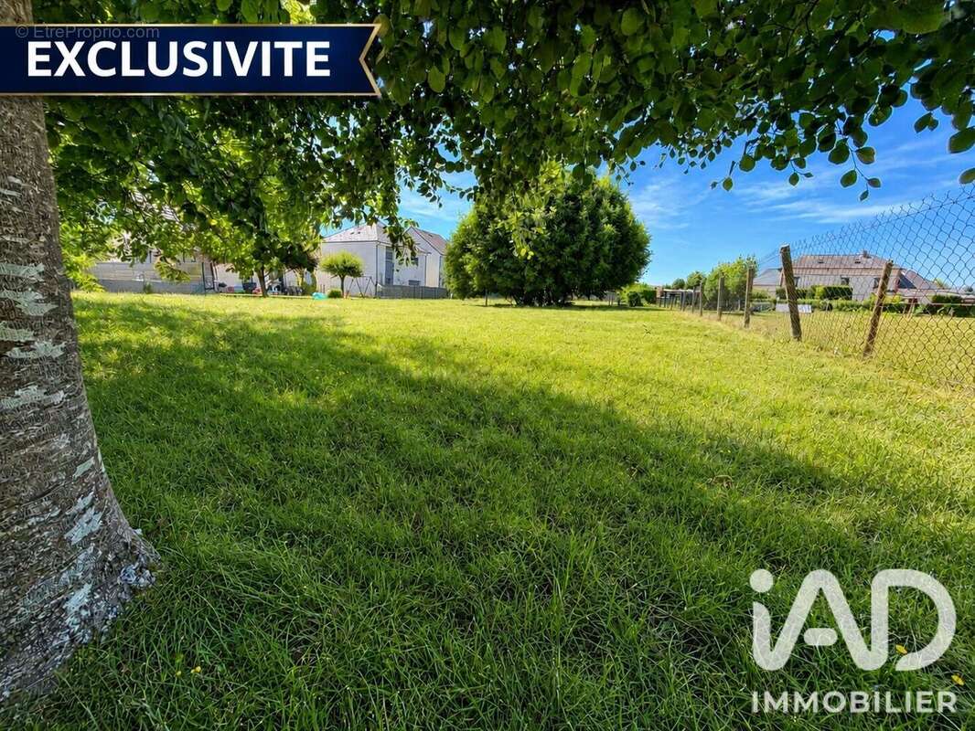 Terrain 951 m² à Quincampoix  - photo 2
