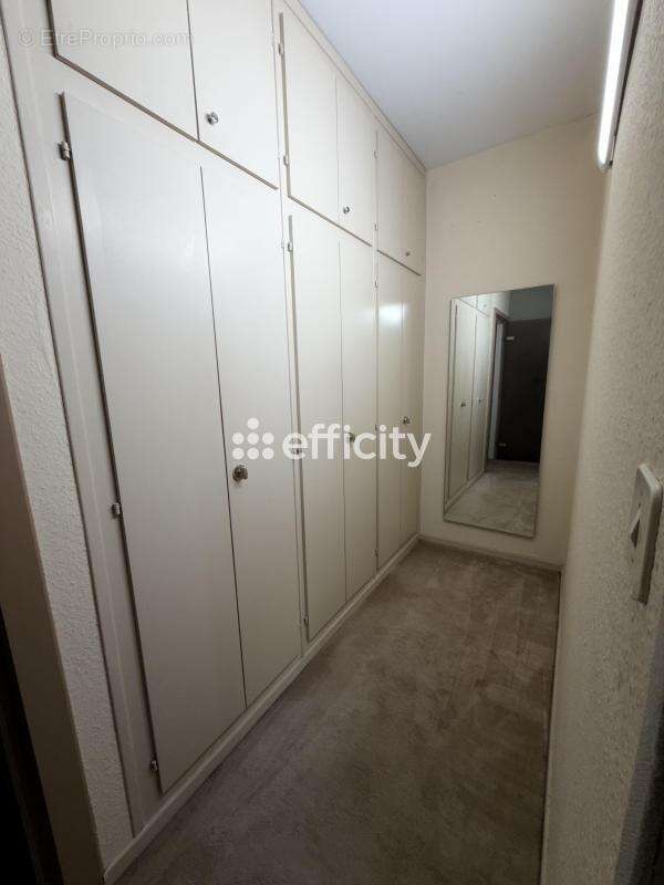 Maison 308 m² à Steinbach  - photo 15