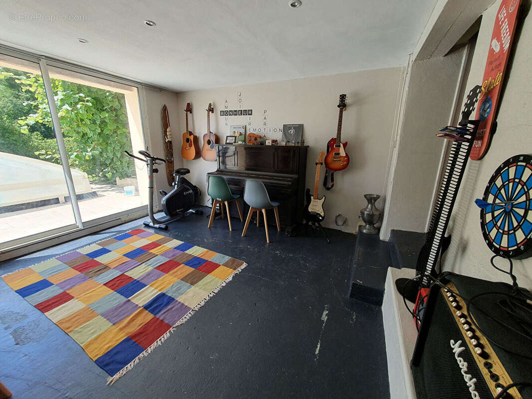 Maison à NOGENT-LE-ROI