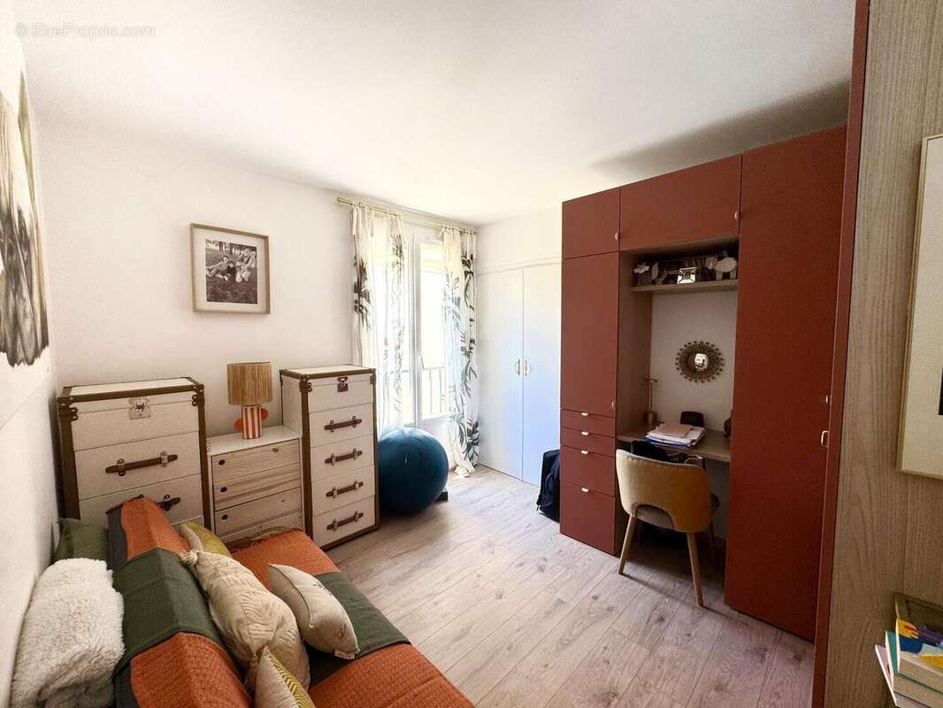 Chambre 2 - Appartement à SAINTE-MAXIME