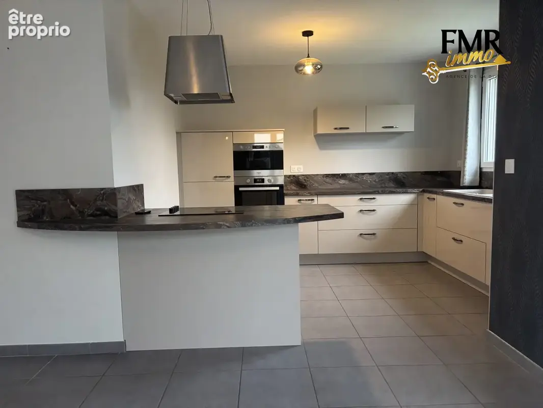 Maison 5 pièces 108 m² à vendre à Saint-Martin-De-La-Lieue (14100) - photo 3