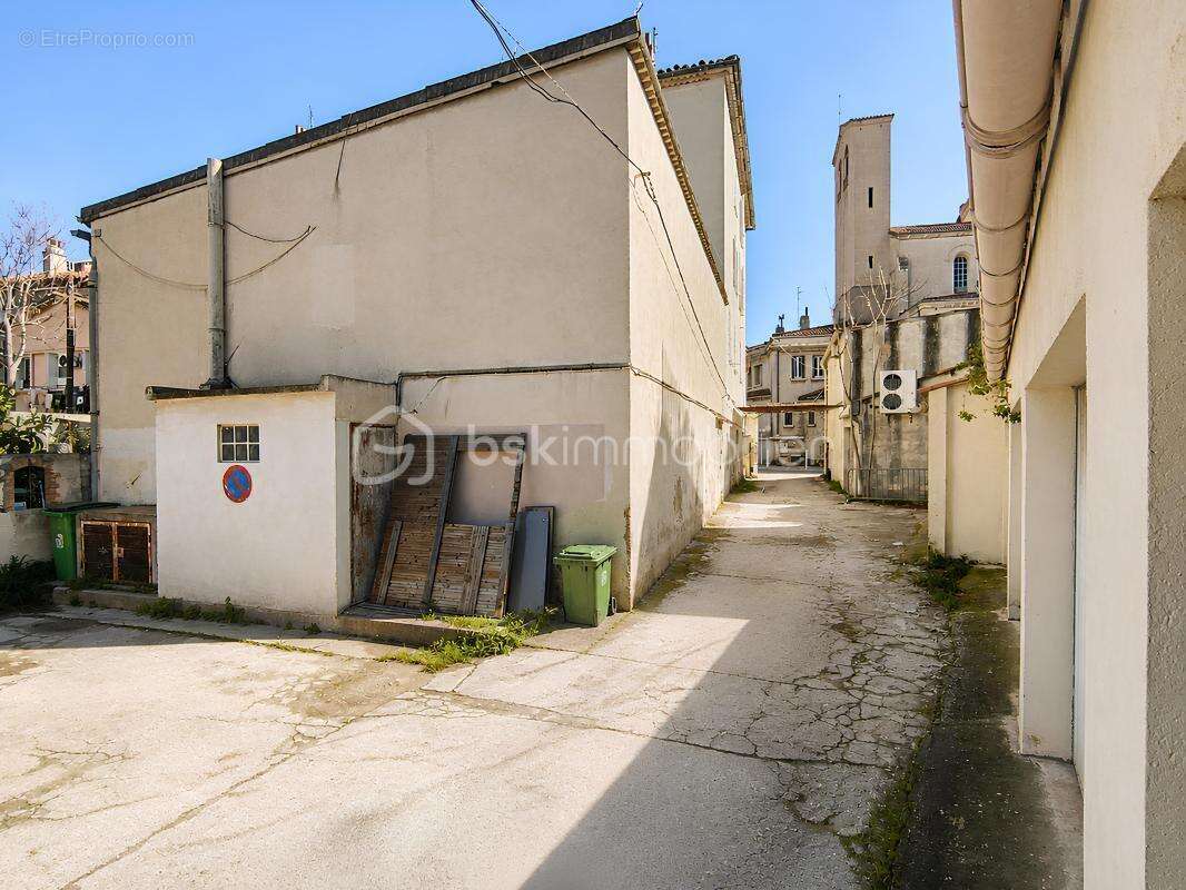 Parking à TOULON