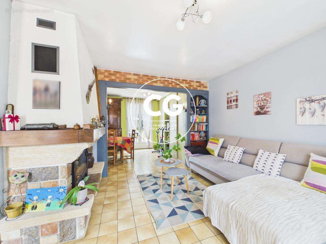 Pavillon 115m² 4 chambres terrain 1 402m² Magny-le-Désert - photo 9