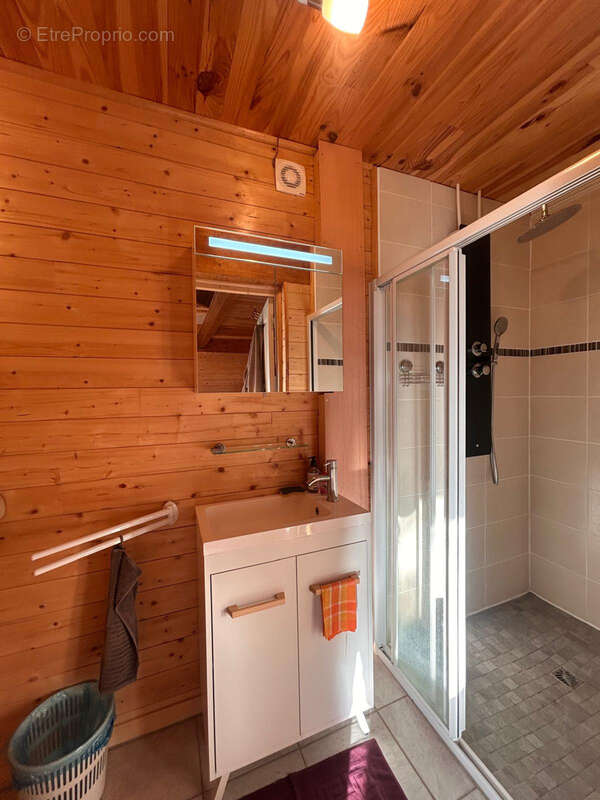 Maison à COLOMBIER-LE-CARDINAL