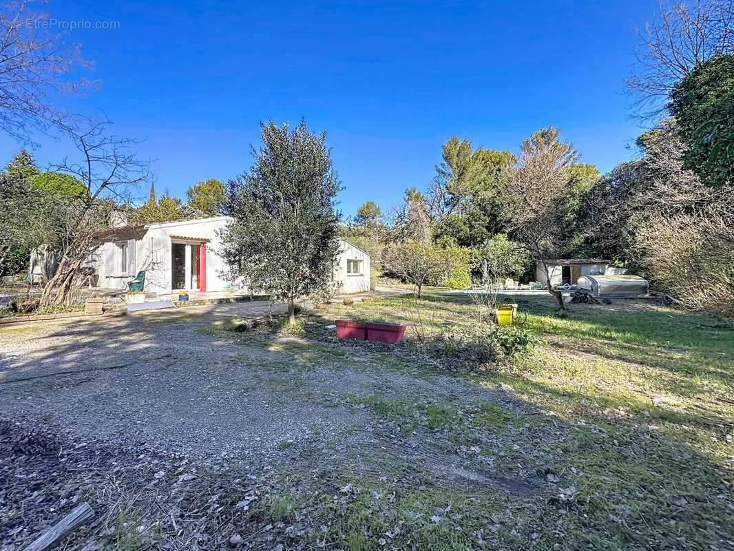 Maison à NANS-LES-PINS