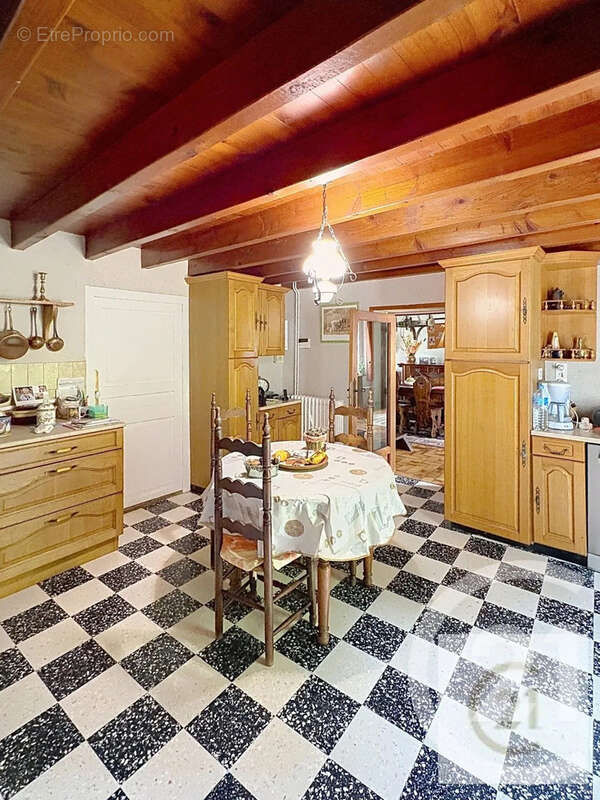 Maison 103 m² à Lagarde  - photo 9