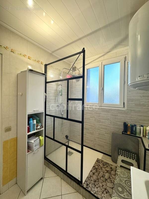 Appartement à MANTES-LA-VILLE