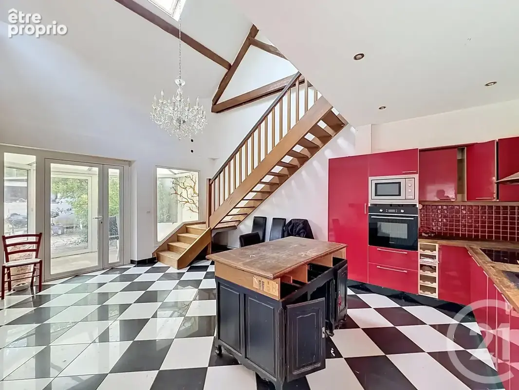 Maison 5 pièces 146 m² à vendre à Jouy (28300) - photo 3