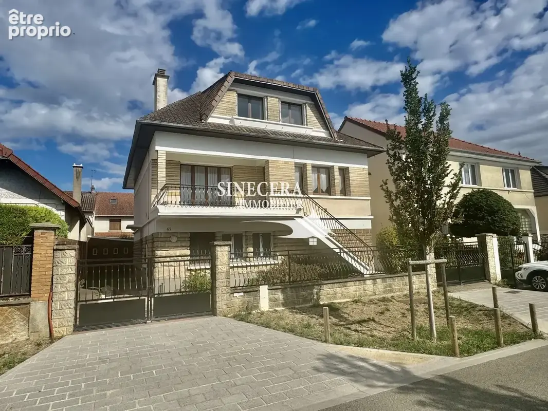 Maison 7 pièces 240 m² à vendre à Ormesson-Sur-Marne (94490) - photo 2